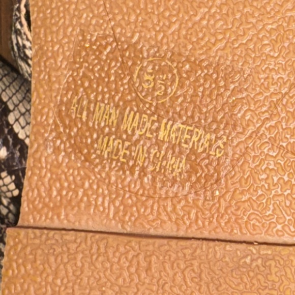 AWS Snakeskin wedged sandles - Picture 3 of 3